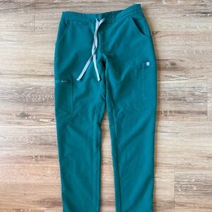 FIGS Scrubs Pants